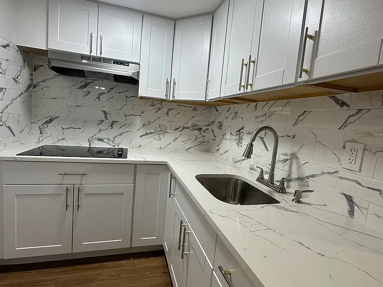 120 Alabama Ave #2 — Photo 5