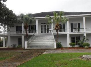 73 Chateau Magdelaine Dr, Kenner, LA 70065