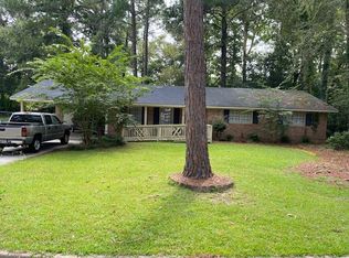 2005 N Park Ave, Tifton, GA 31794