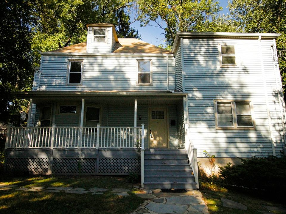1st image of 421 Northfield Ave