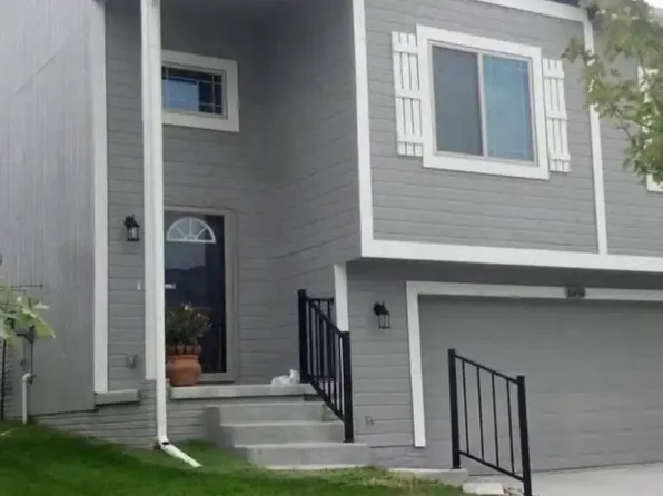 16404 Camden Ave, Omaha, NE 68116