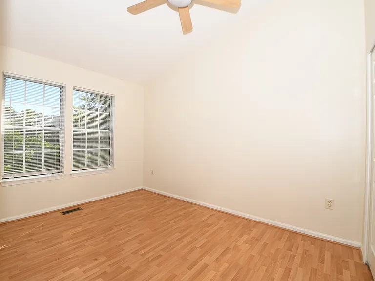 7802 Mistic View Ct — Photo 29