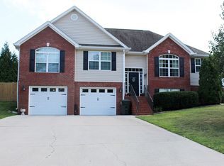 185 Peachtree Cir, Ringgold, GA 30736