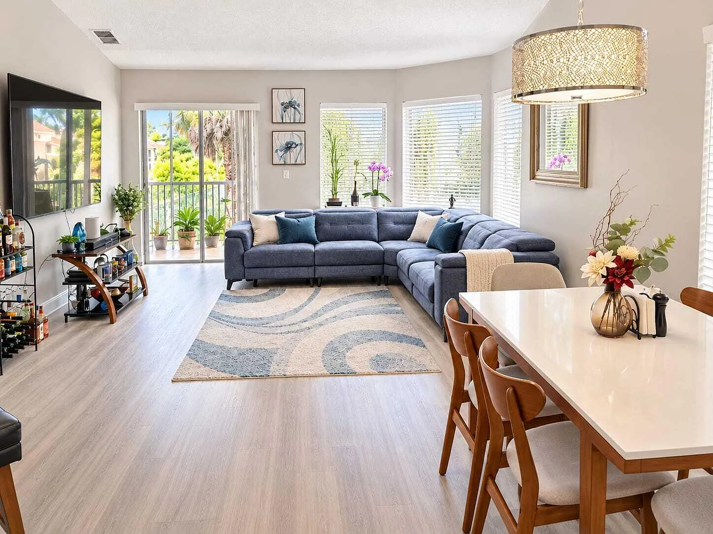 2 bed, 2.0 bath, 887 sqft, $2,150 — Photo 2