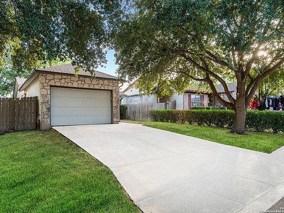 4th image of 9982 MISTY PLAIN DR