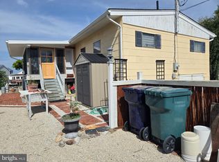 152 S Captains Dr, Little Egg Harbor, NJ 08087