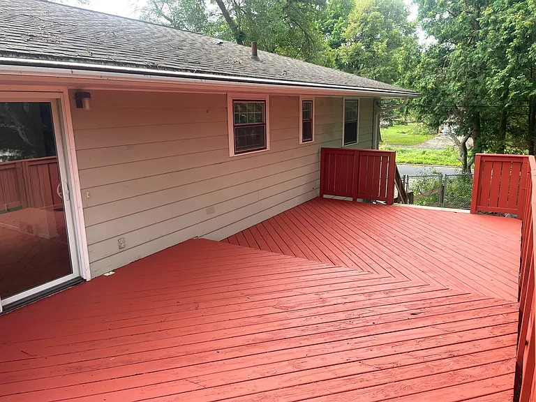 1522 Cameron Dr — Photo 10