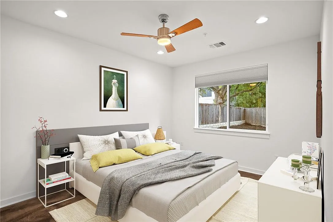 3 bed, 3.5 bath, 1819 sqft, $3,600 — Photo 4