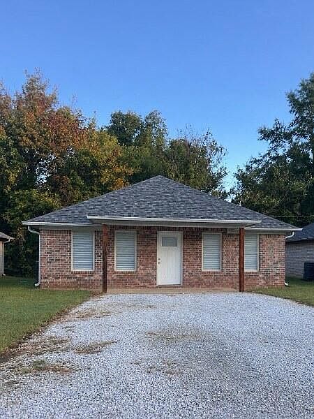 1st image of 20 Prosper St