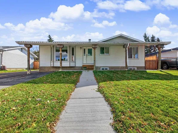 9907 N 85th Ave, Grande Prairie, AB T8V 0A1