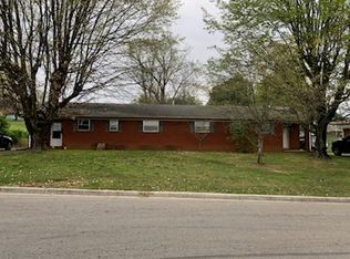 926 W 7th North St, Morristown, TN 37814