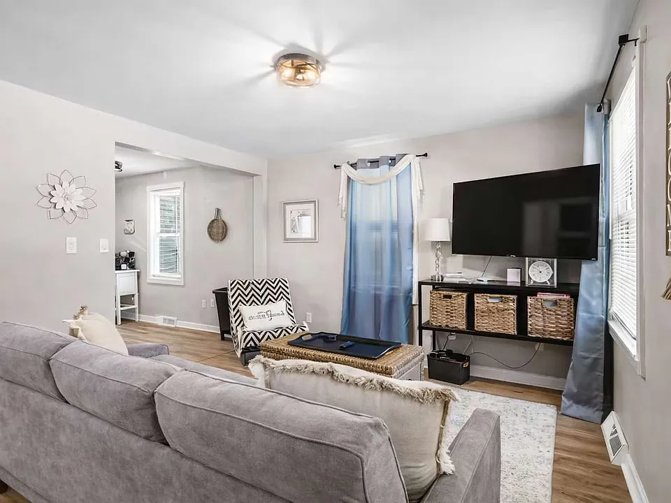 7525 Lake Rd #ID1496052P