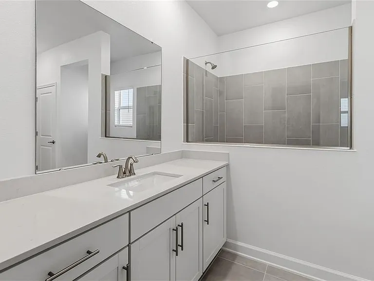 5512 Fiona Ln — Photo 13