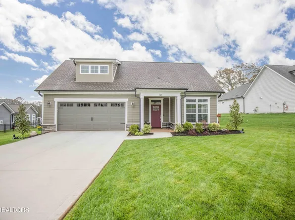 121 Cedar Branch Trl, Lenoir City, TN 37772