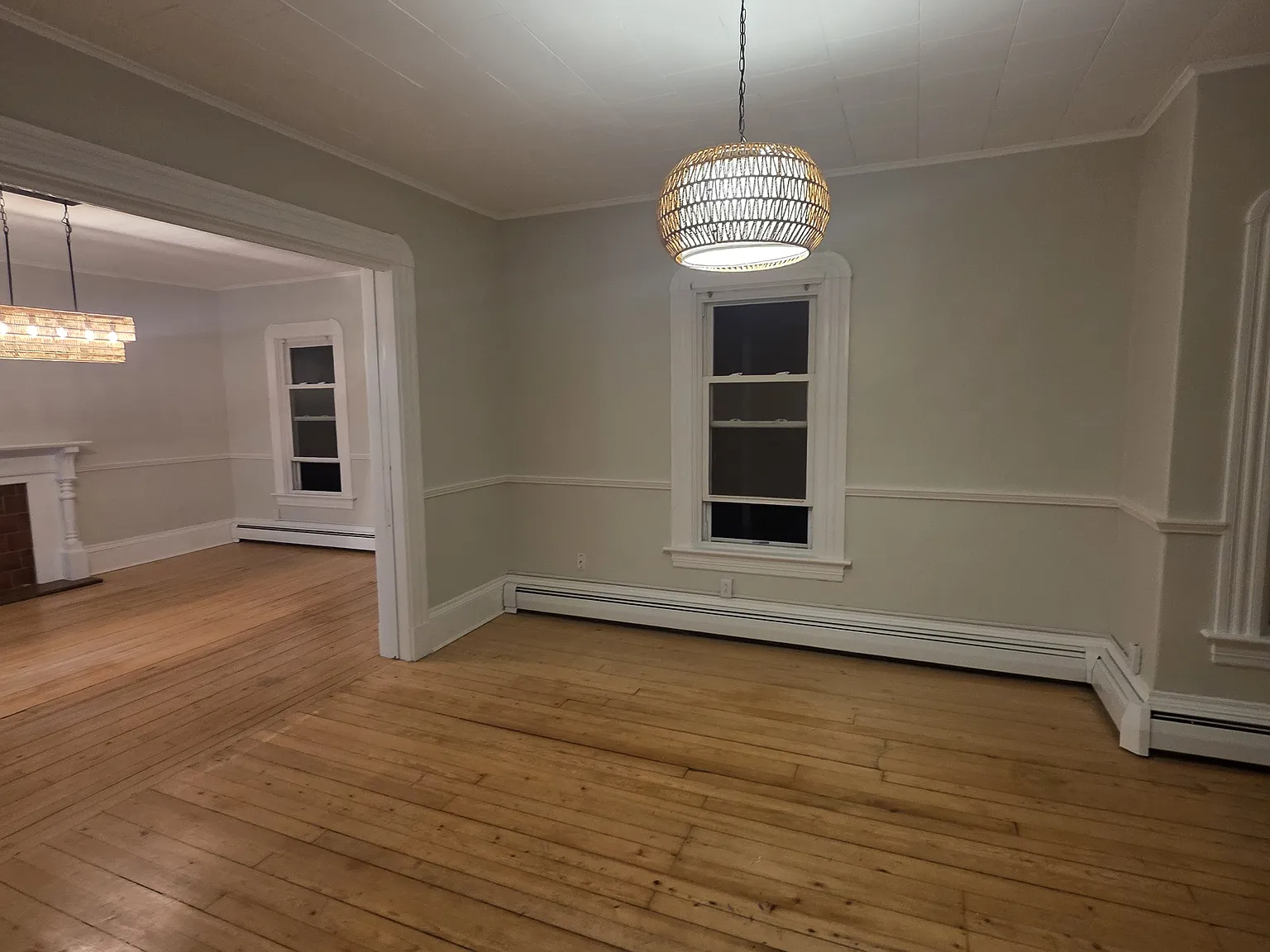 533 Hanover St — Photo 3