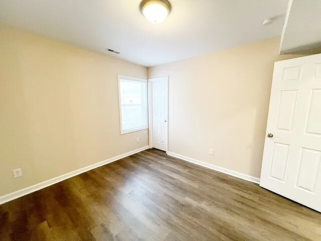 4501 Norwaldo Ave — Photo 10
