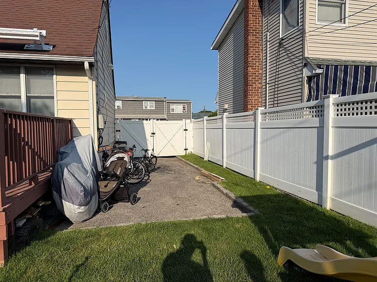 56 Cliff Dr — Photo 16