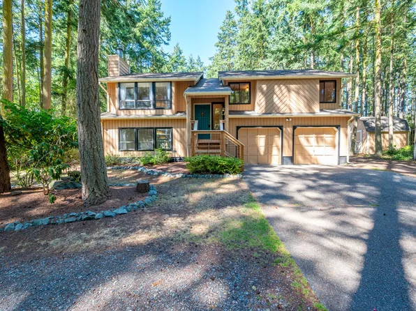 1638 Fern Pl, Oak Harbor, WA 98277