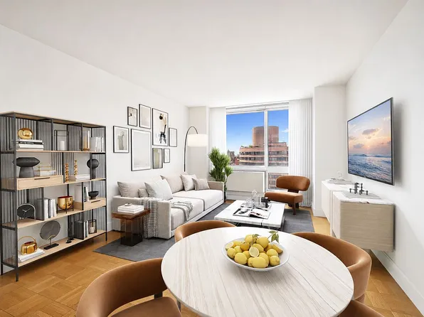 215 E 96th St #31F, New York, NY 10128