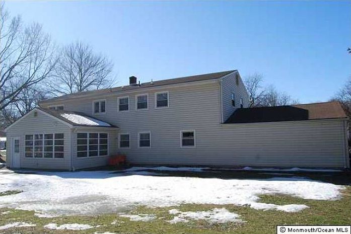 2nd image of 50 Wellington Rd