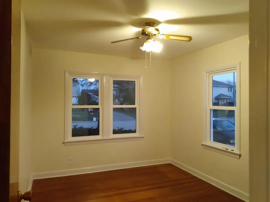 2 bed, 996 sqft, $2,100 — Photo 4