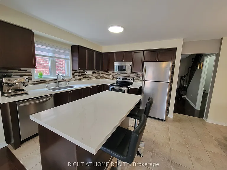 206 Meadowhawk Trl — Photo 6
