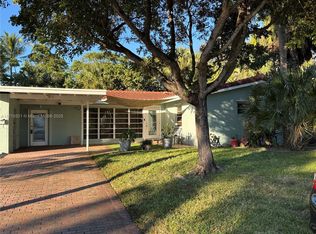 1623 SW 4th Ct, Fort Lauderdale, FL 33312