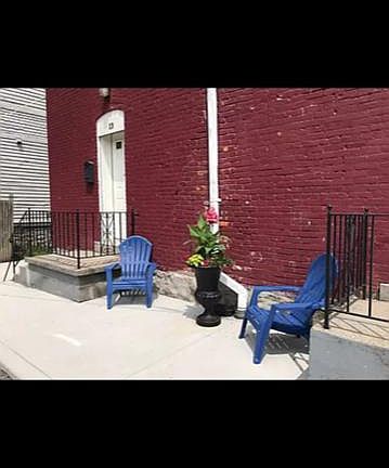 3rd image of 240 Richmond Ave Rear 9