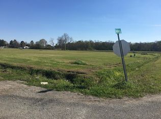 4001 Coco Miquel Rd, New Iberia, LA 70560