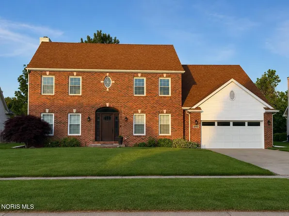 5448 Deercross Ct, Sylvania, OH 43560