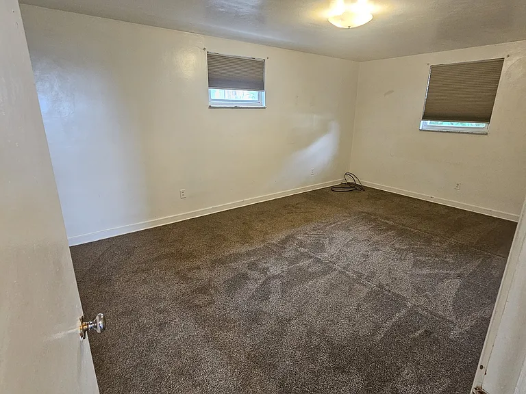 4111 Stanley St — Photo 11
