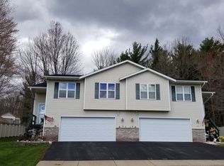 1908 Brook View Ct, Wausau, WI 54403