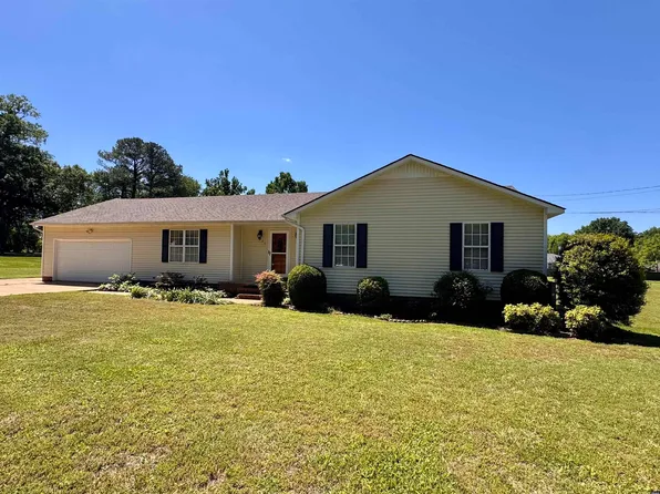 805 Howard St, Union City, TN 38261