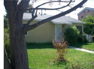 334 E Cummings Ln, Long Beach, CA 90805