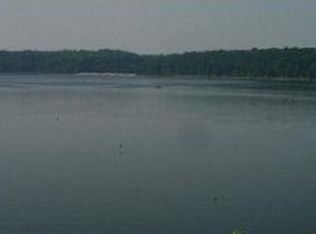 9379 S Pointe Lasalles Dr #32, Bloomington, IN 47401