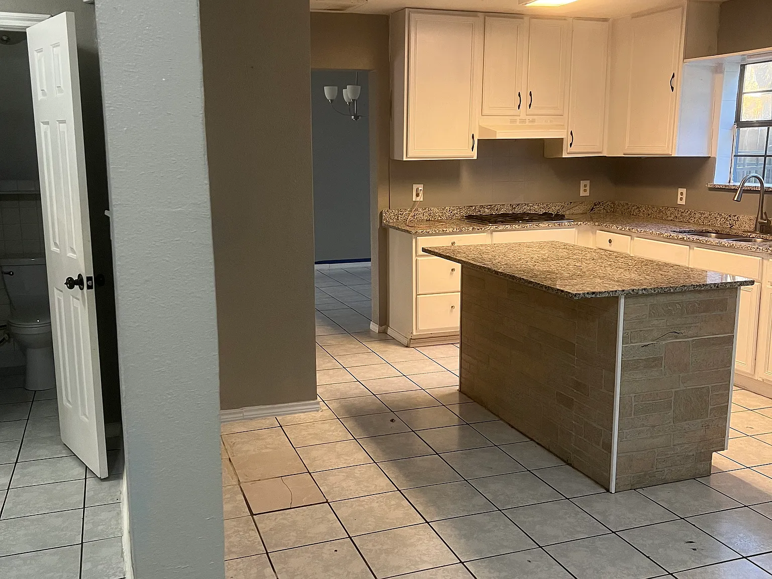 5230 Ebony Dr — Photo 3