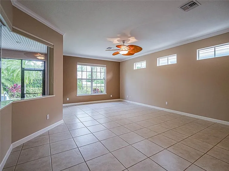 2116 Sea Mist Ct — Photo 8