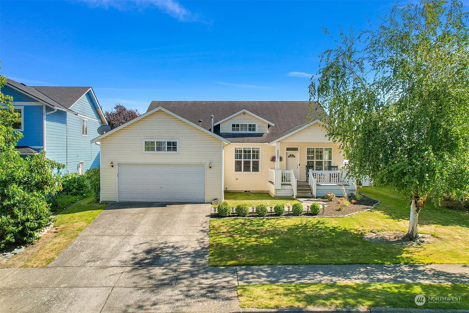 2237 Lancaster Way photo 1