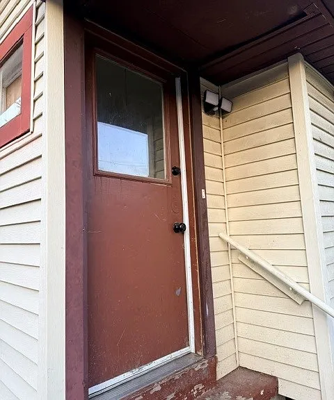 1954 Berkshire Pl — Photo 3