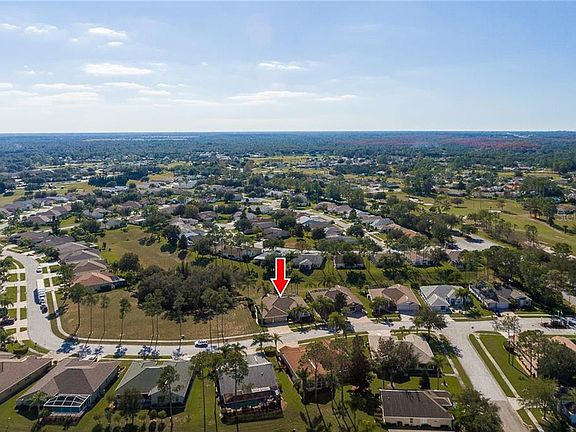 2nd image of 18813 Fairway Green Dr