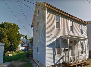 40 Cleveland Ave, Waynesboro, PA 17268
