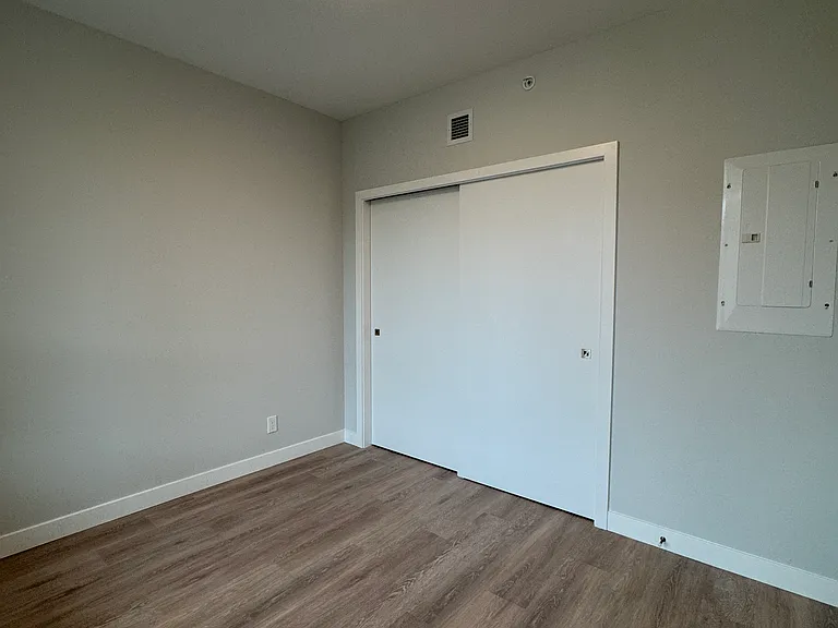 567 Emerson St #30 — Photo 9