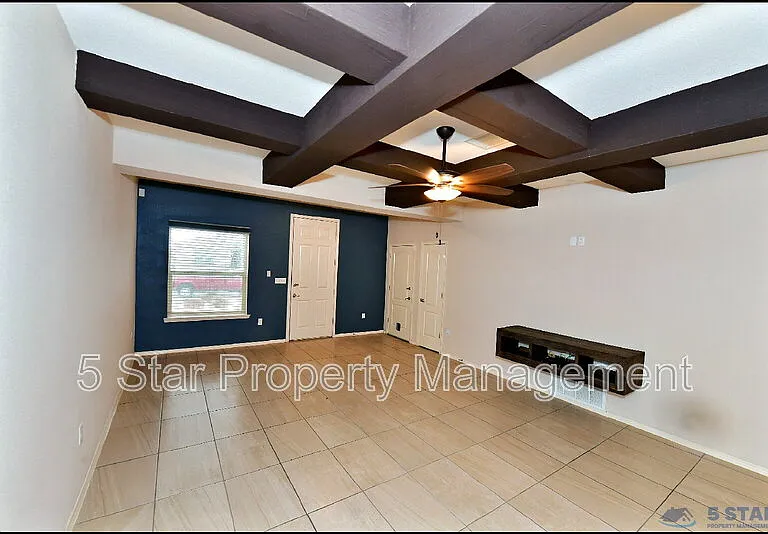 1908 William Caples St — Photo 8