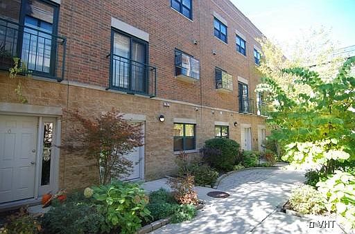 1st image of 2501 N Wayne Ave APT 5