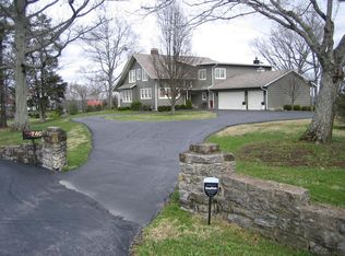 740 Fort Hill Rd, Maysville, KY 41056