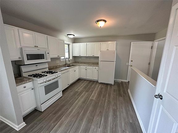 4th image of 2212 Marrisa Dr