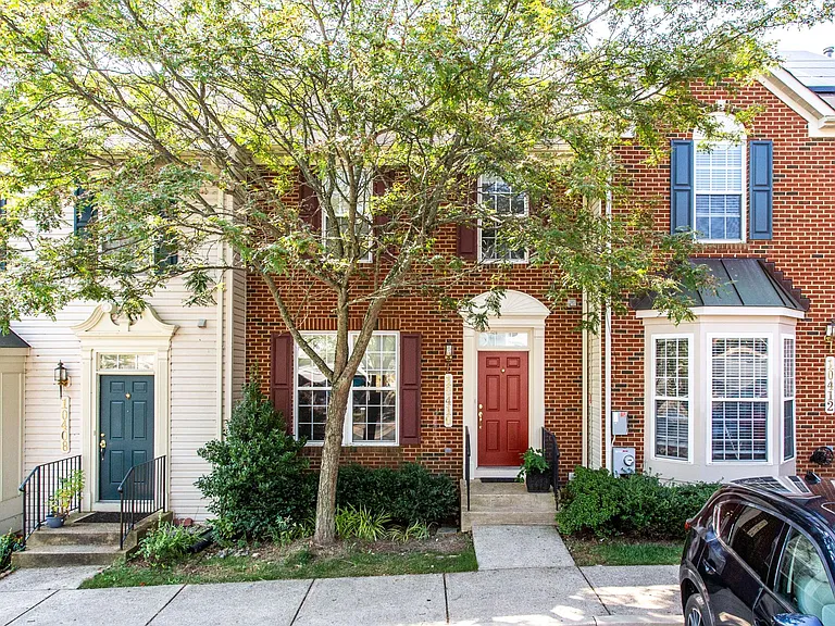 10410 Damascus Park Ln — Photo 5