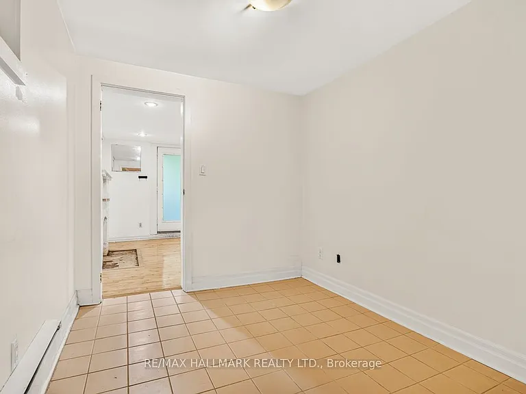 483 Parkside Dr #LOWER — Photo 8