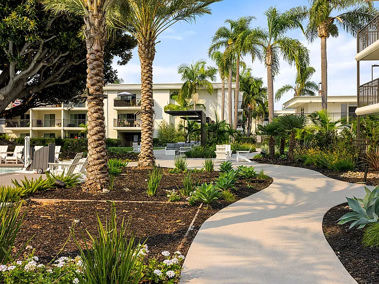 Bayside at Coronado — Photo 7