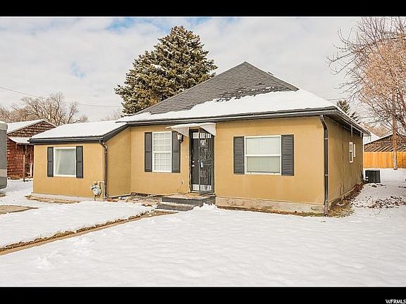 3rd image of 419 E Woodland Ave